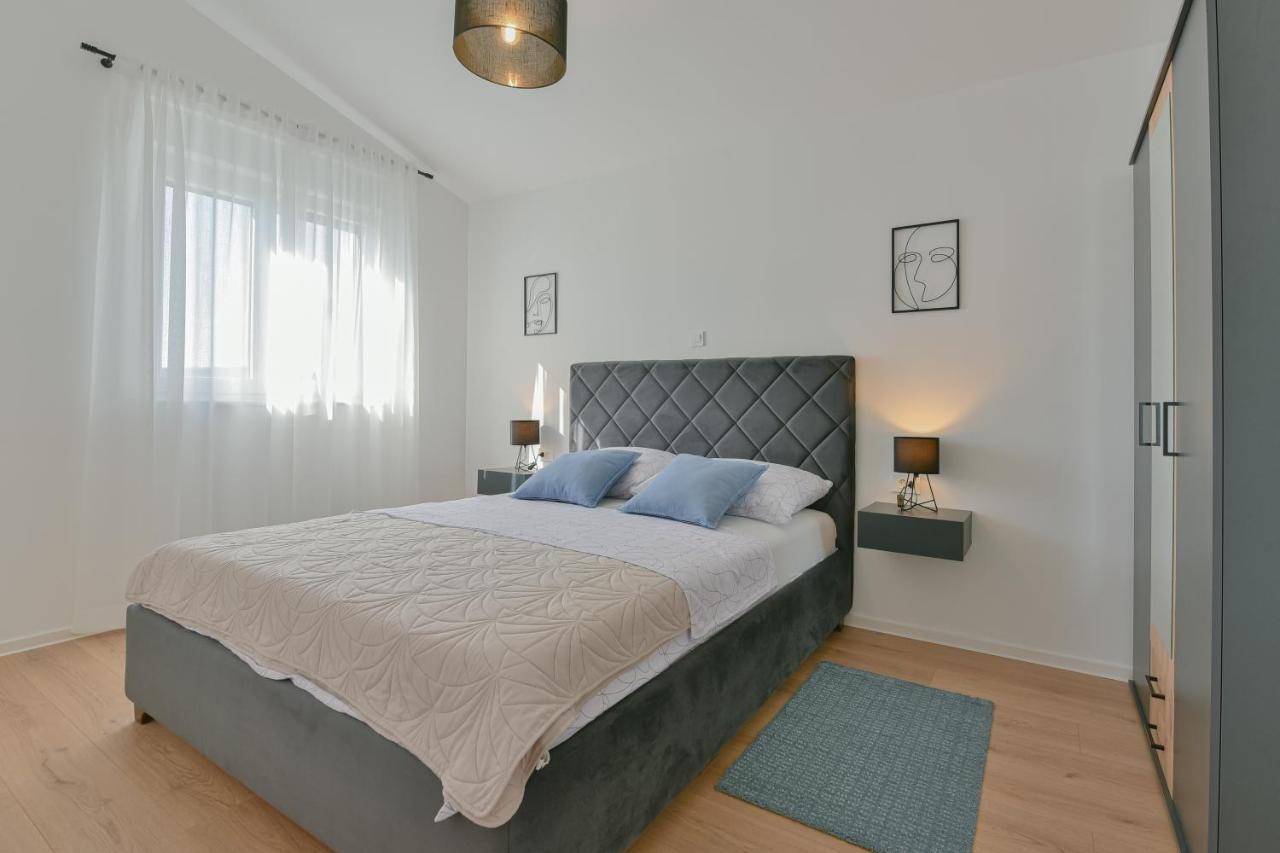 Apartments Noa Sukošan Esterno foto